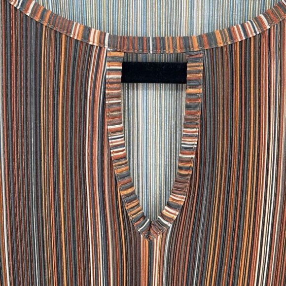 Cyrus Striped Plisse Long Sleeve Keyhole Top Brown/Orange Size Medium NWT Y2K - Picture 3 of 6